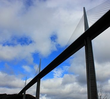 Viaduc Millau - Hôtel Les 2 Rives - Tourisme Aveyron